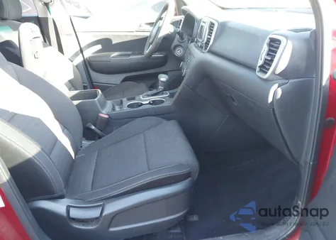 2018 Kia Sportage Lx z USA, uszkodzony, nr VIN KNDPM3AC7J7454879